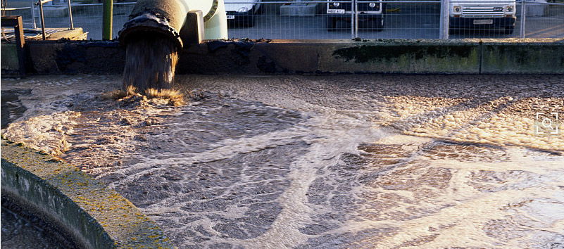 冶金廢水現(xiàn)場(chǎng)實(shí)例圖 冶金廢水現(xiàn)場(chǎng)實(shí)例圖