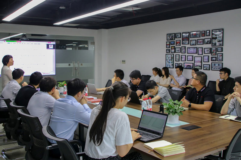 法律知識講堂現場 法律知識講堂現場